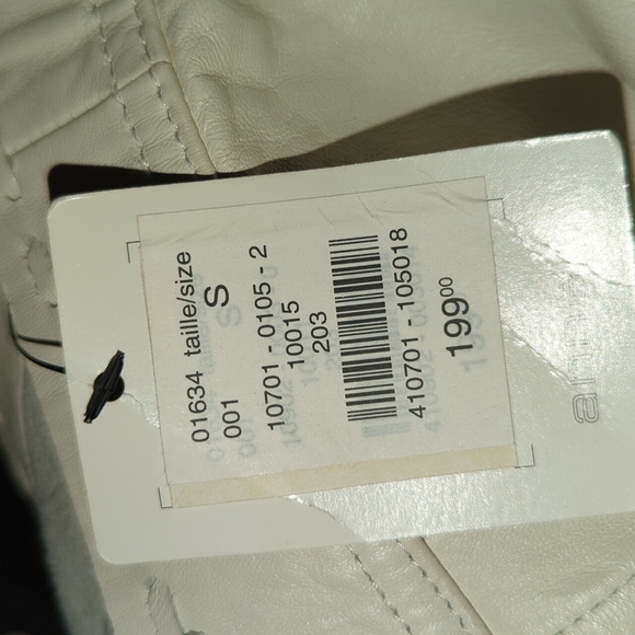 Sexy Leather Crop/halter Top - Picture 5 of 10